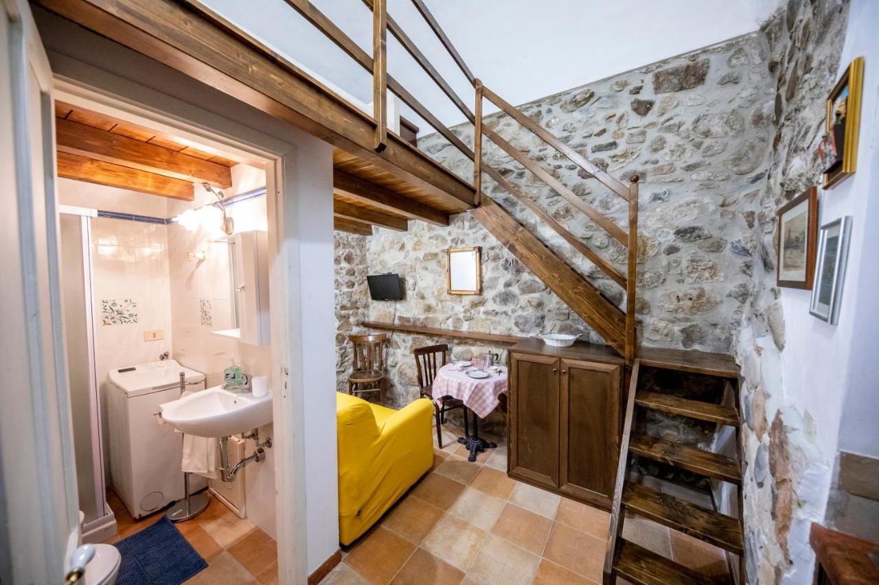 La Stalla Cefalu Luaran gambar